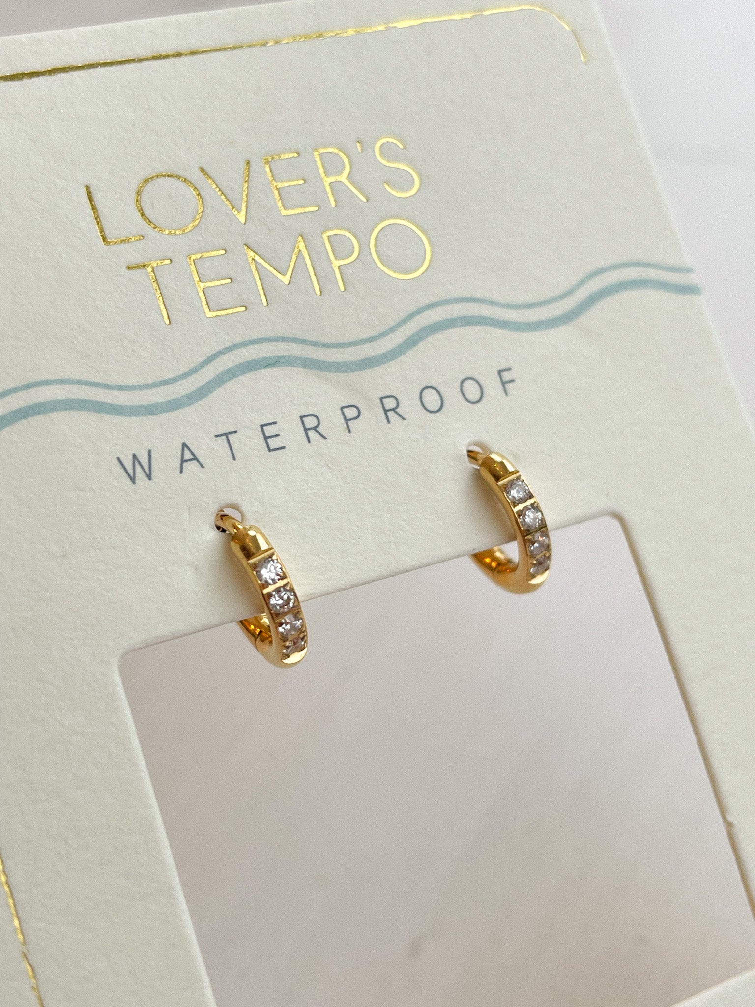 Boucles d'oreilles Evie Huggies (Or) - Savonnerie Saponaria