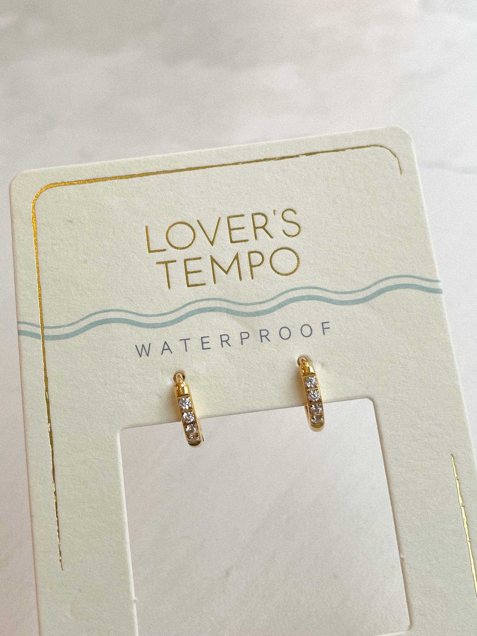 Boucles d'oreilles Evie Huggies (Or) - Savonnerie Saponaria