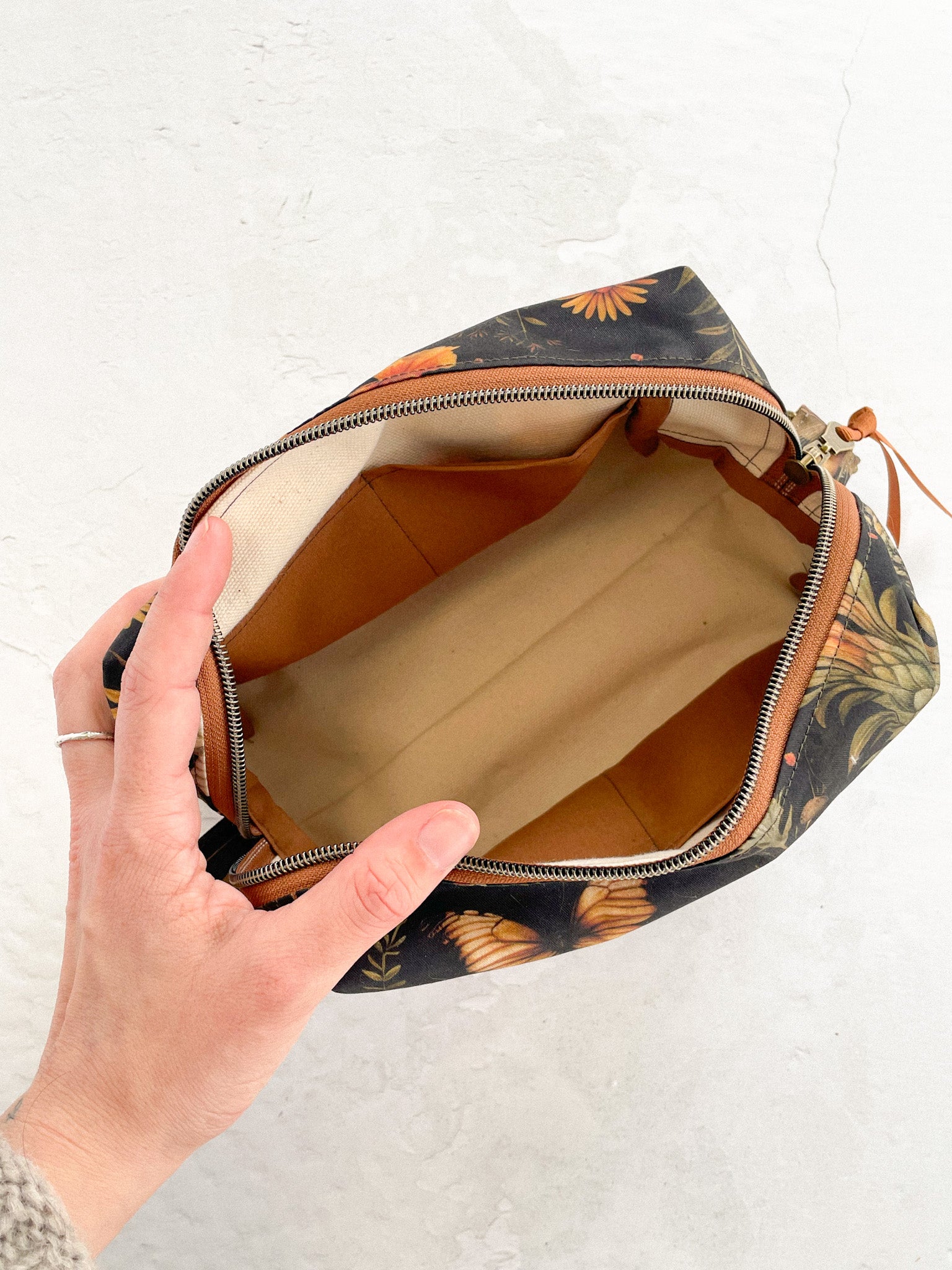 Grande trousse papillon de nuit - Savonnerie Saponaria